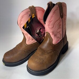 Justin Boots Pink and Brown Interior